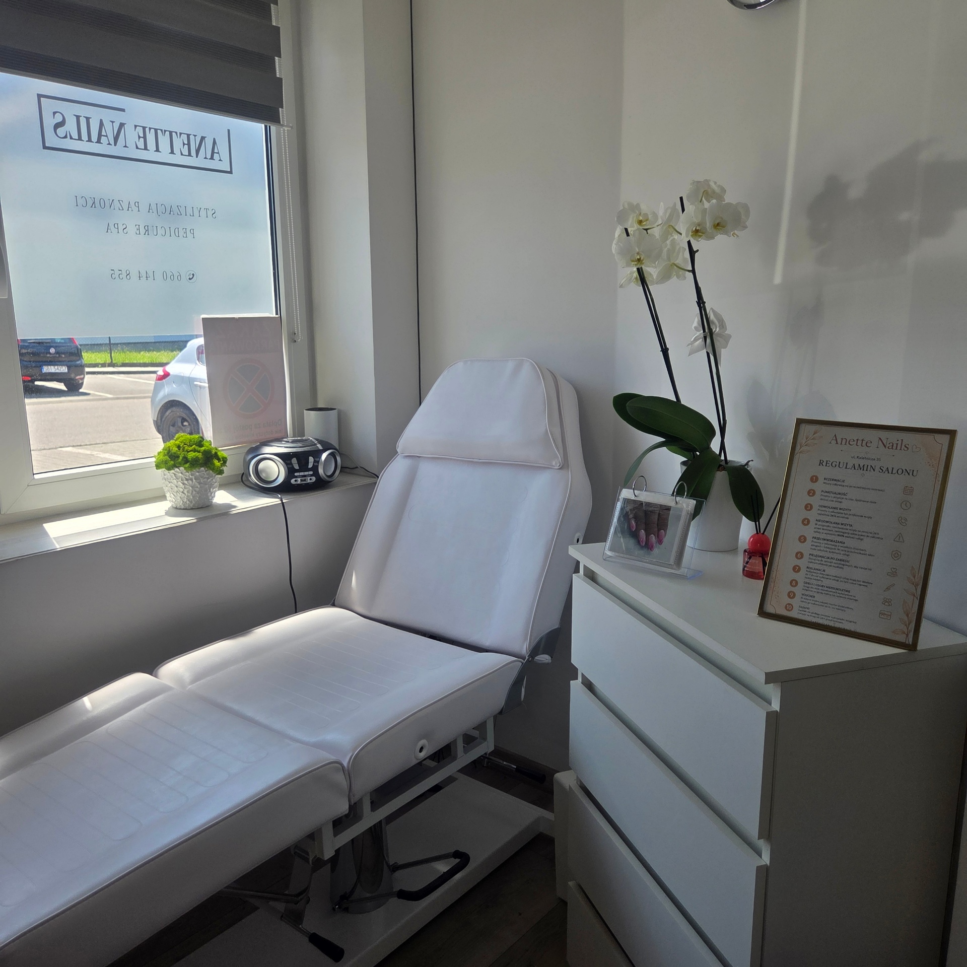 Studio ANETTE NAILS — strefa relaksu